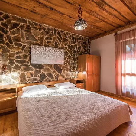 Pet-friendly In Suko An Holiday home Sukosan