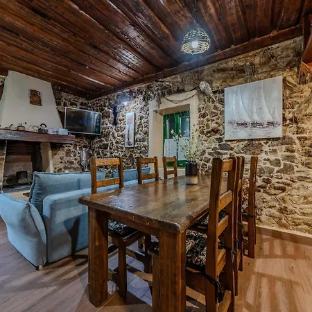 Casa de Férias In Suko An Near The Sea Sukošan